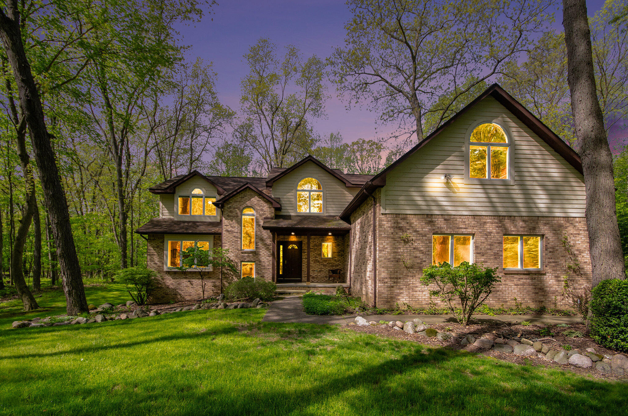 8461 Webster Hills Road
