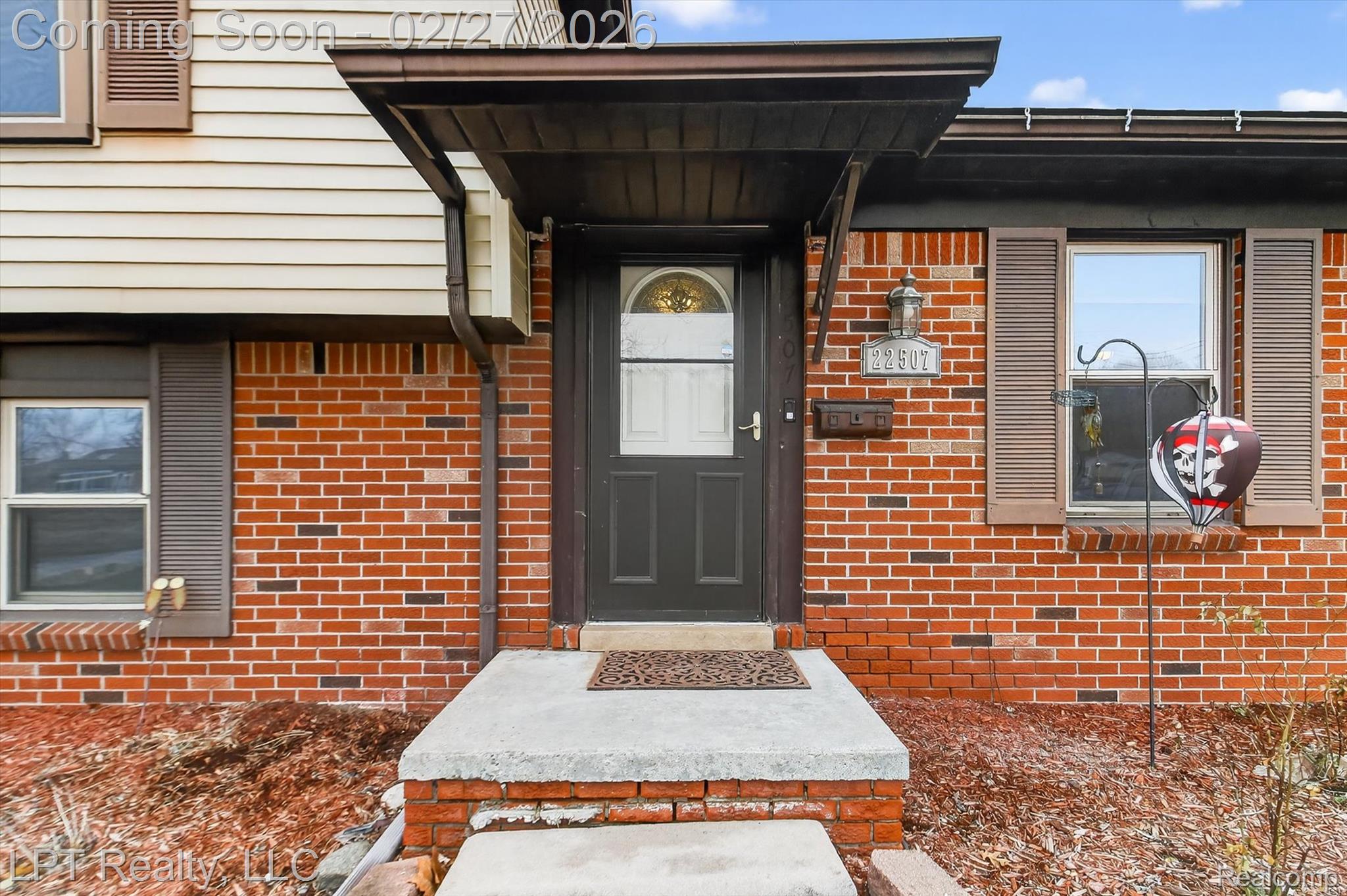 22507 Doncaster Avenue