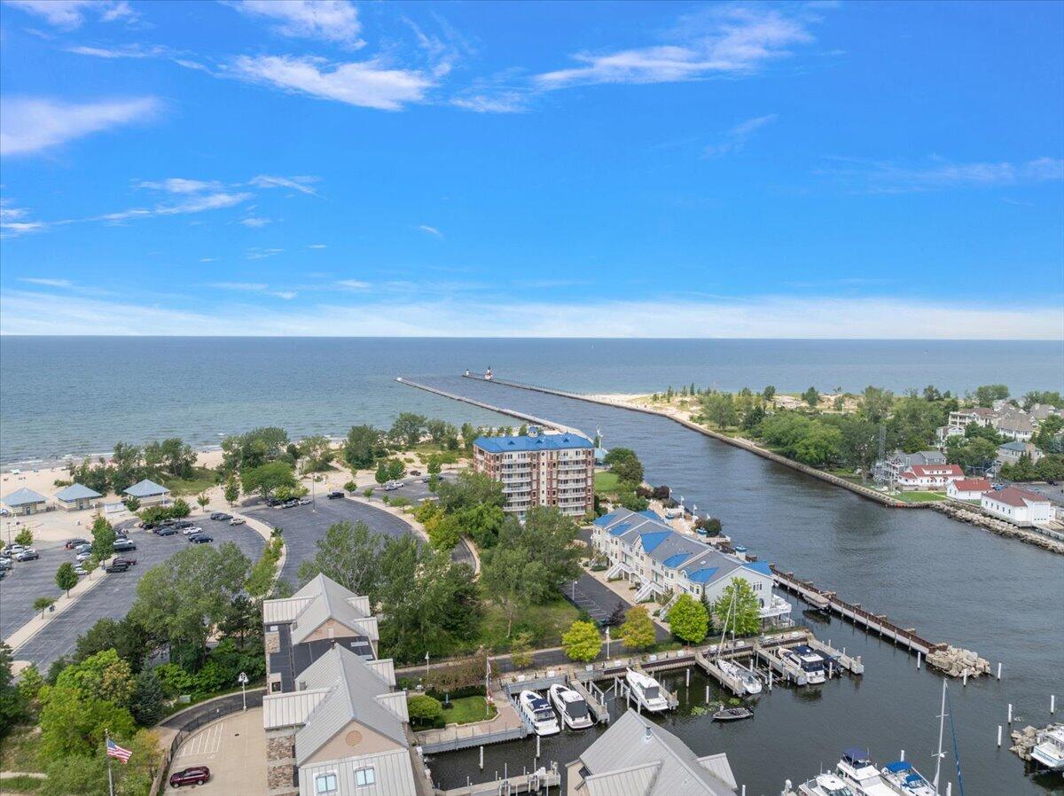 200 Lake Street 7A/8A
