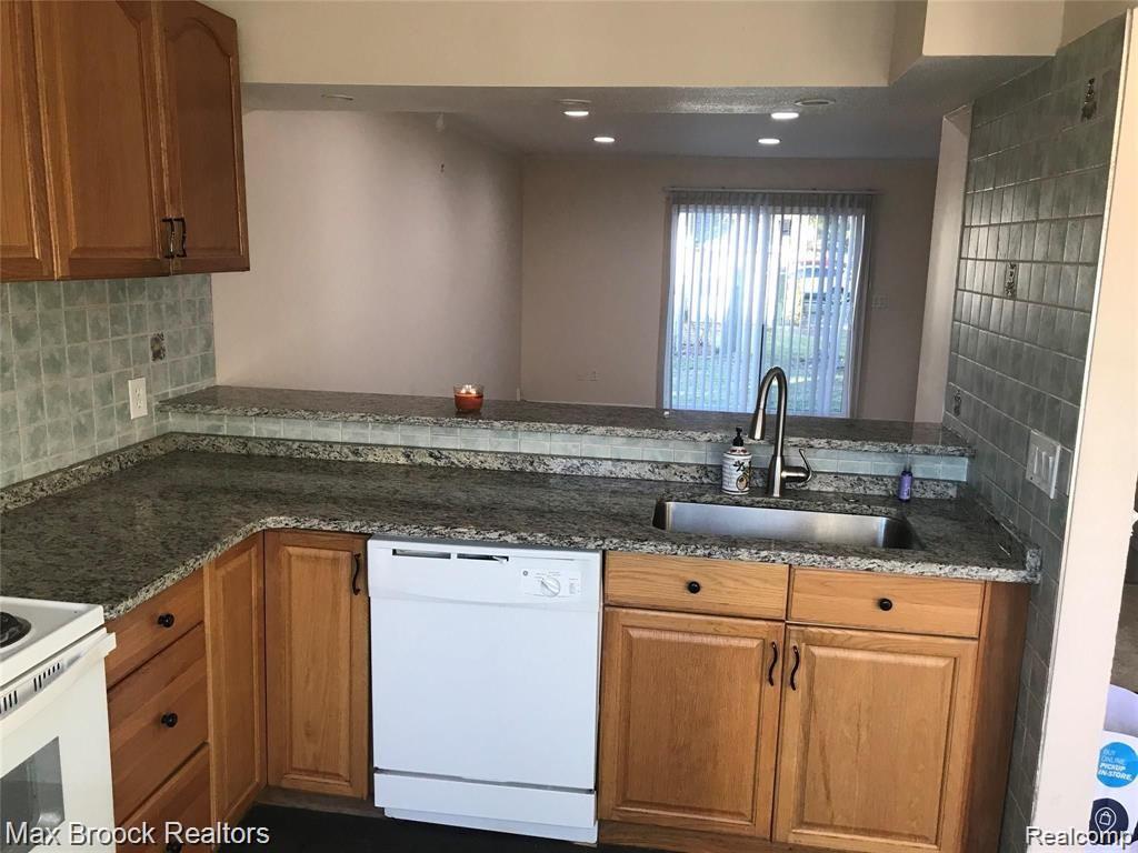 1653 WIMBLEDON Drive