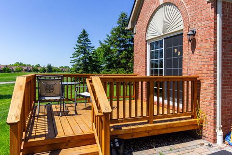 Tiny photo for 47507 Vistas Cir Drive N, Canton Charter Township, MI 48188 (MLS # 81026025913)