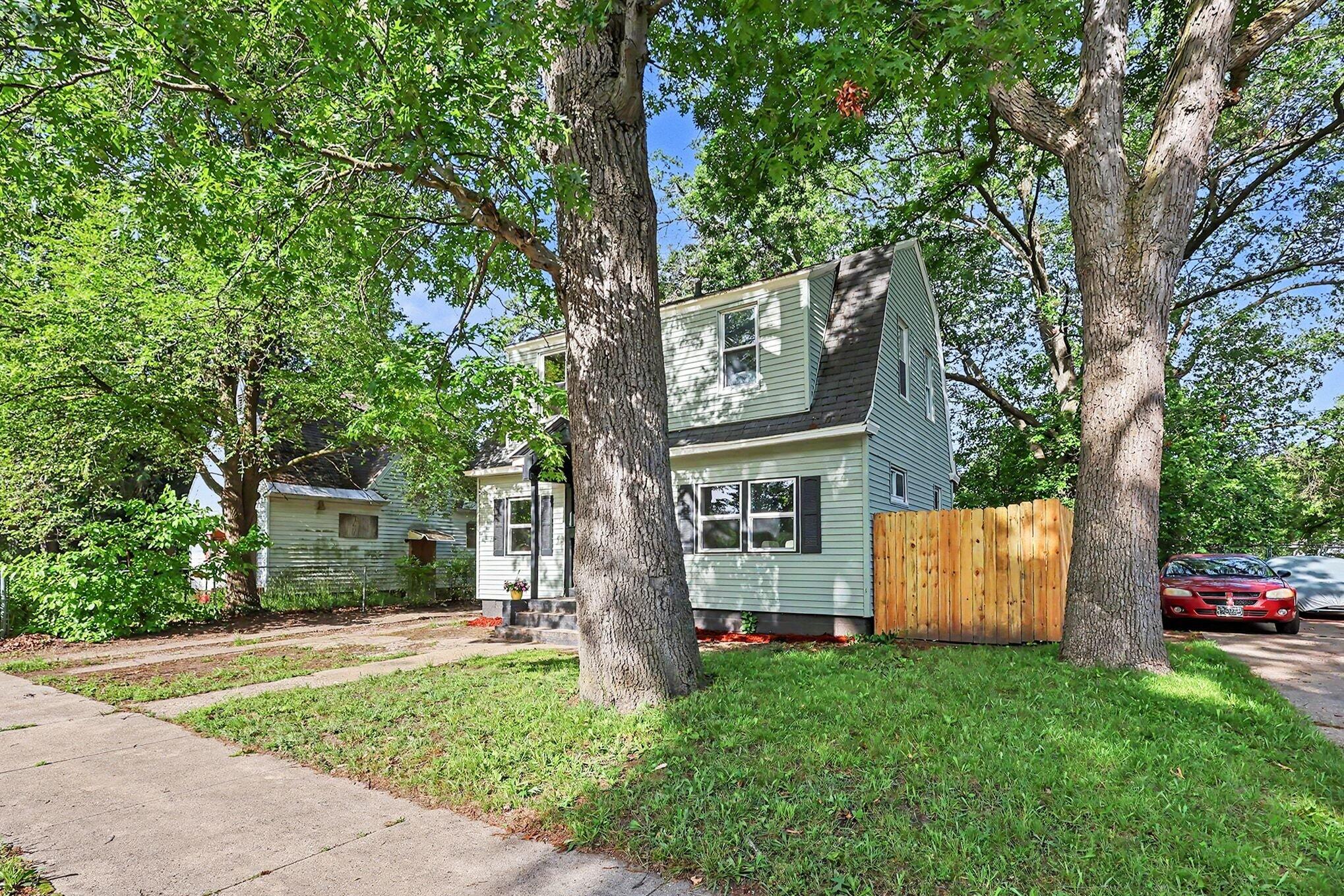 2341 Howden Street