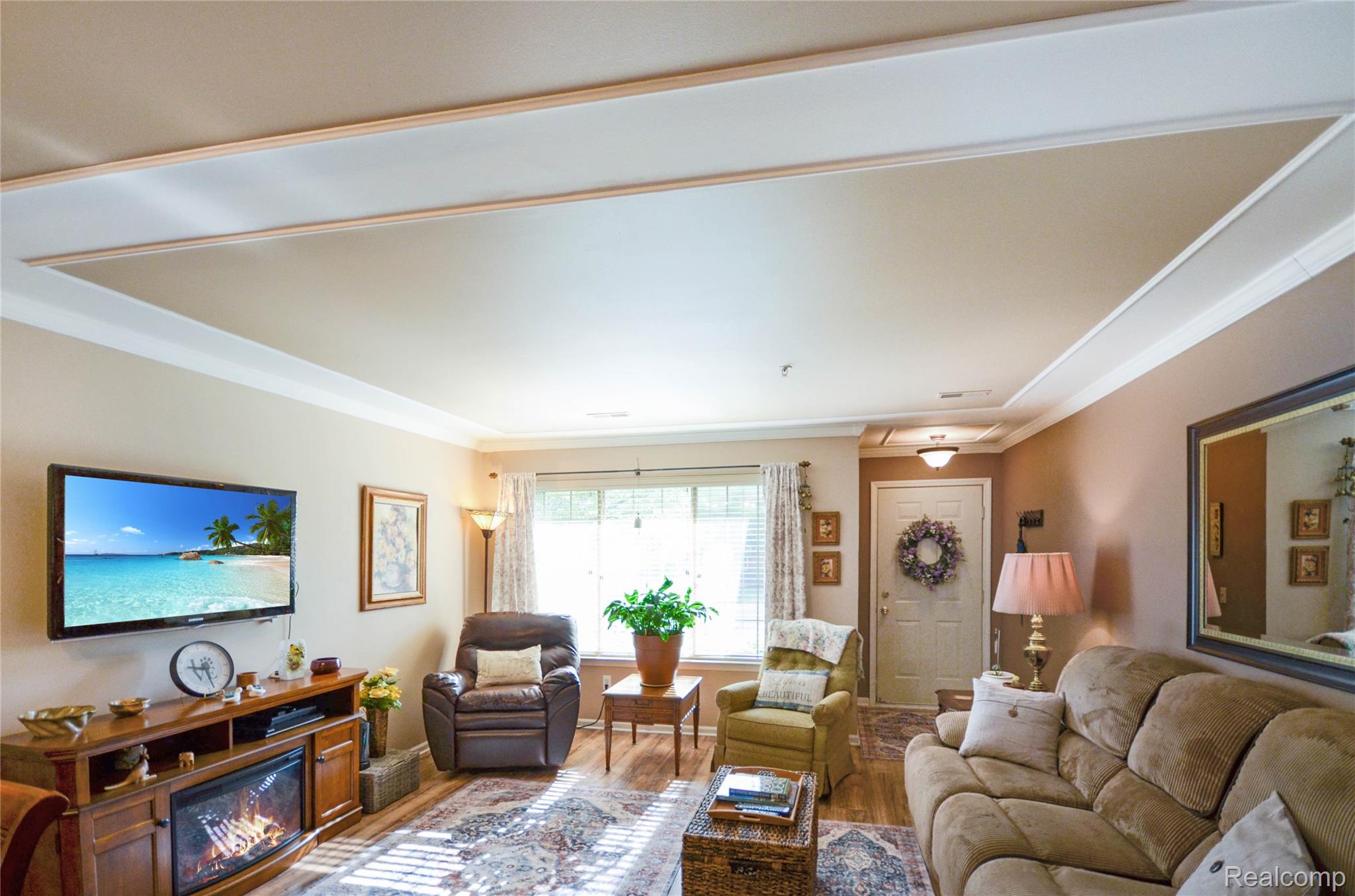 45507 Hidden View Court
