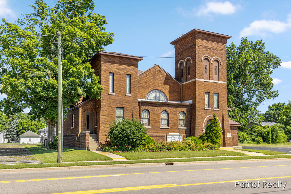 119 E Delaware Street