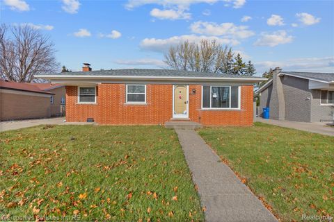 12253 Marla Drive Warren City MI 48088