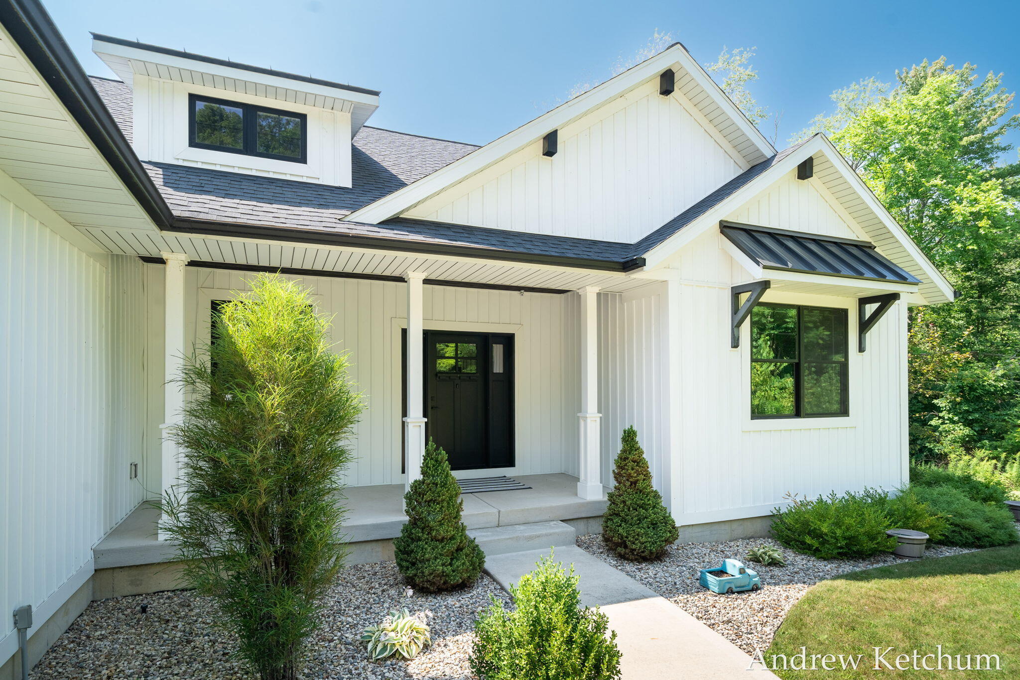 4664 6th Street