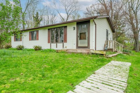 12843 S Wolcott Avenue Chikaming Township MI 49125