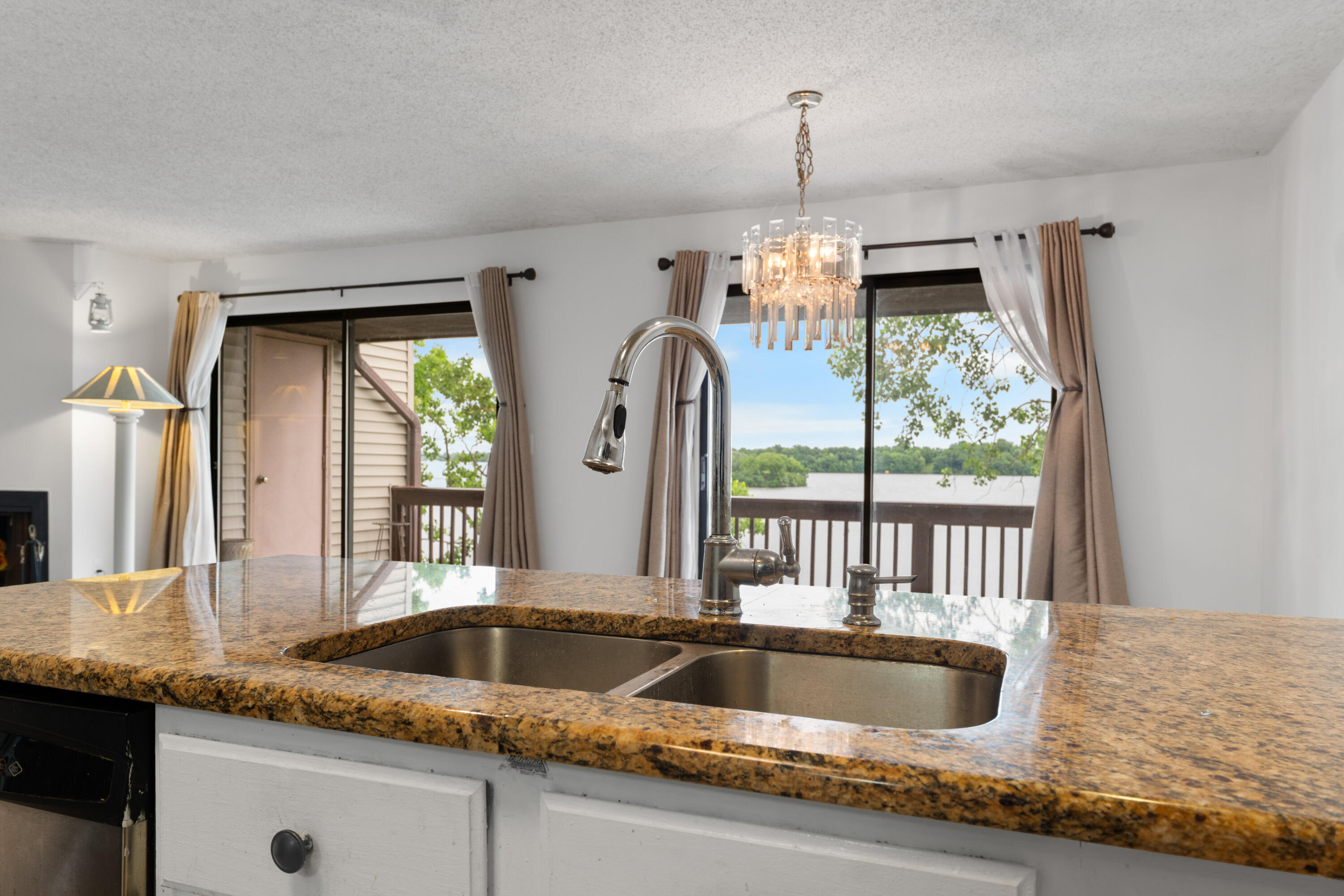 730 Cliffs Drive 304 A