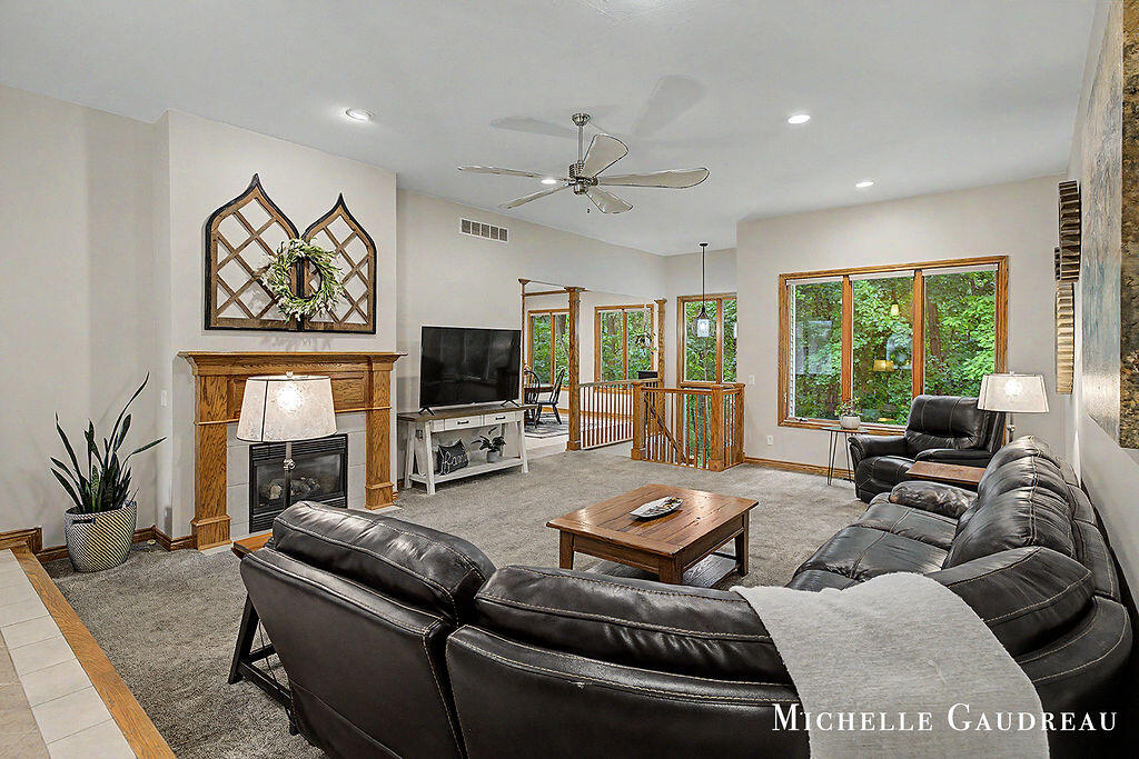 5577 Fieldstone Court