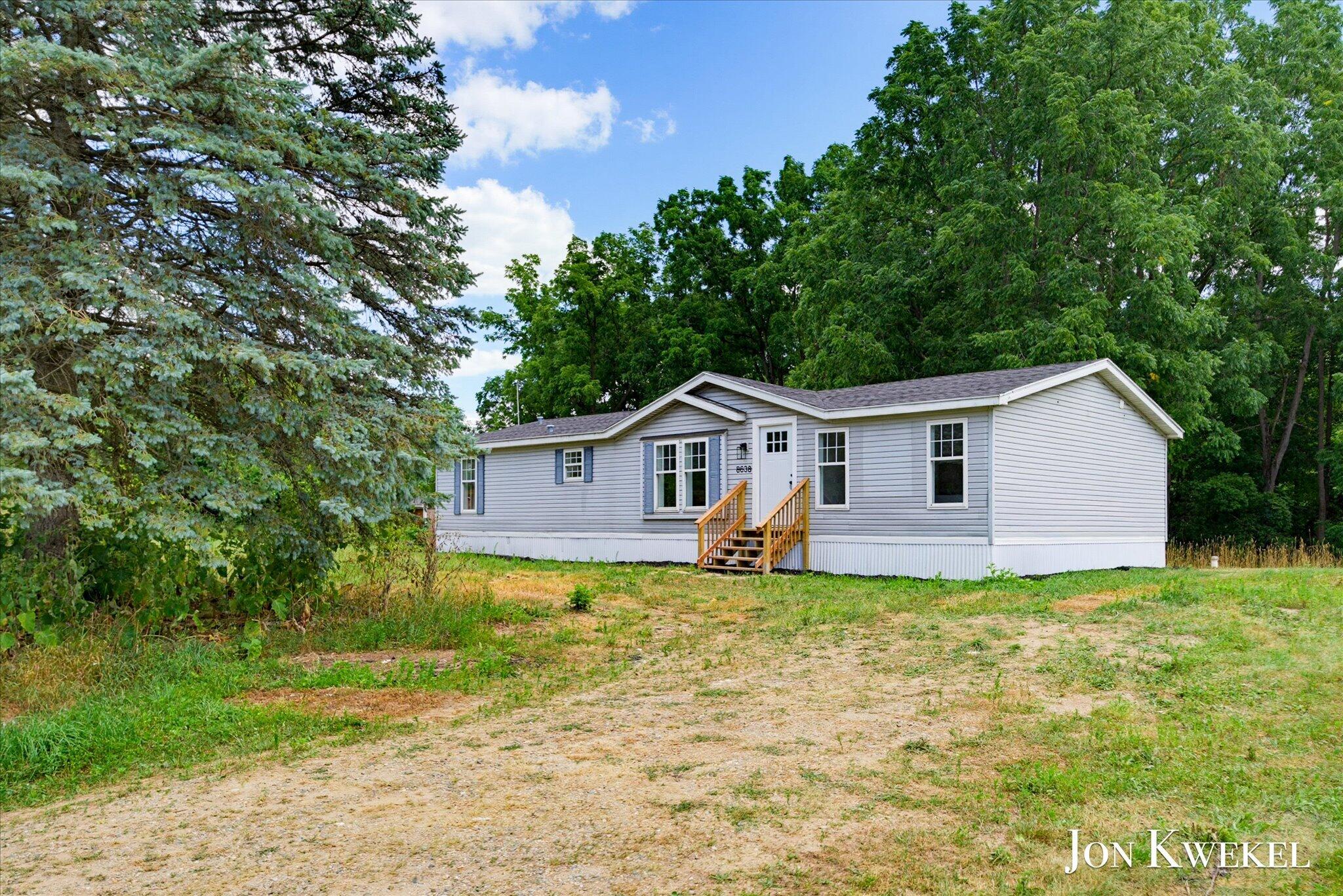 8636 Maple Road
