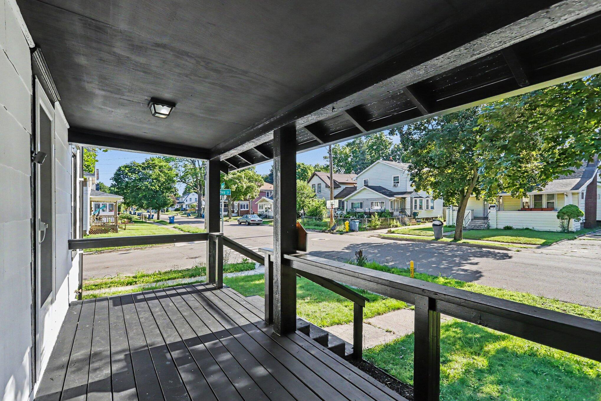 39 Woodward Avenue