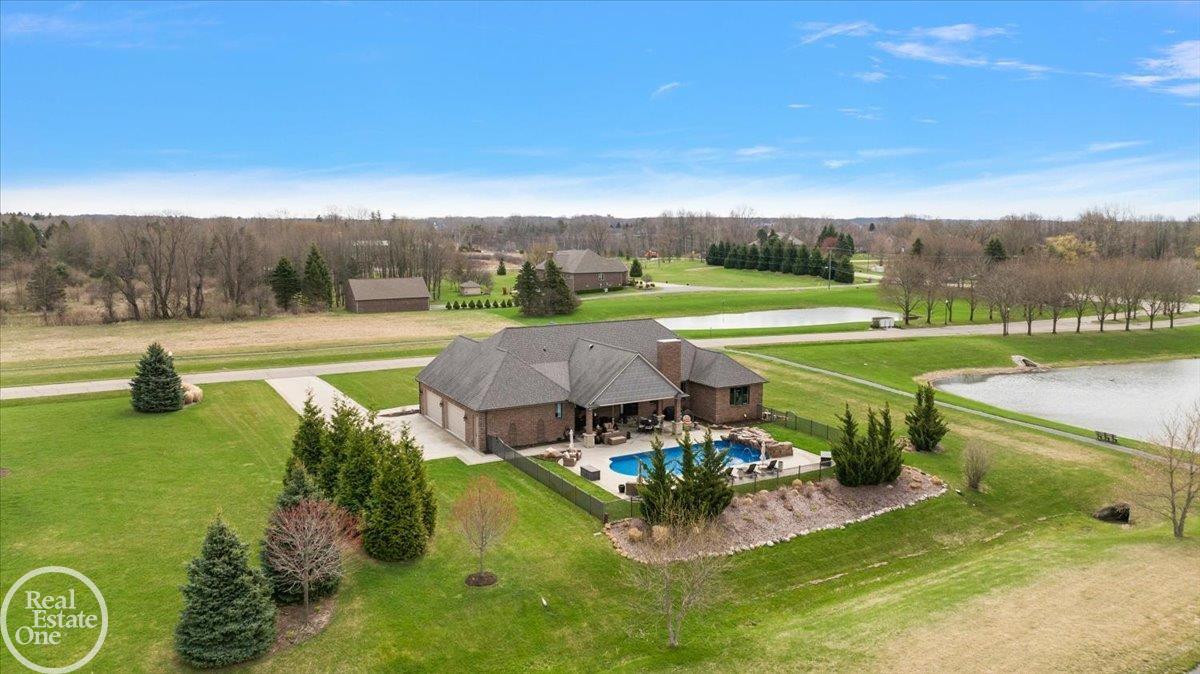 69211 Meadowbrook Lane