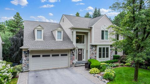 33 Boulder Lane Bloomfield Hills City MI 48304