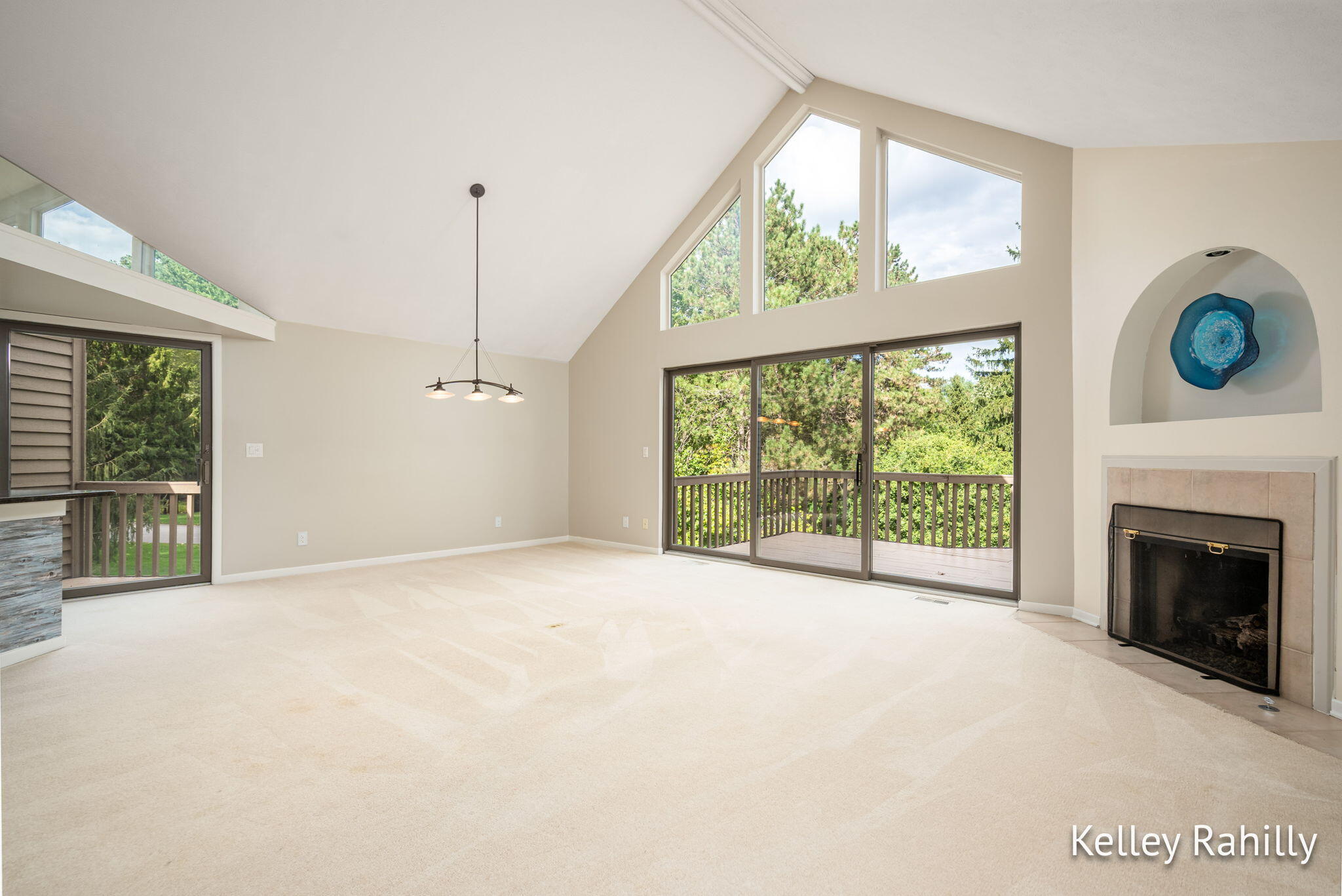 6657 Waybridge Drive SE