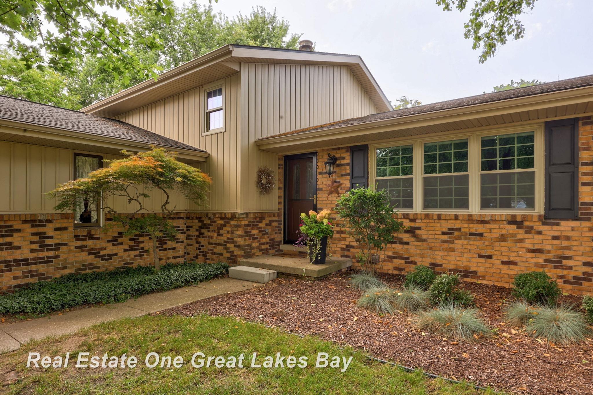 1668 Ashwood Drive