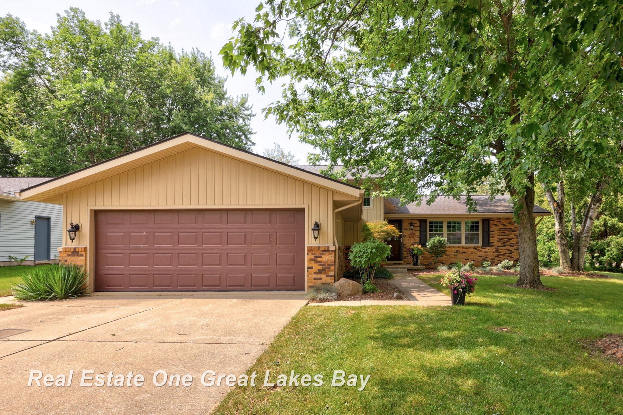 1668 Ashwood Drive