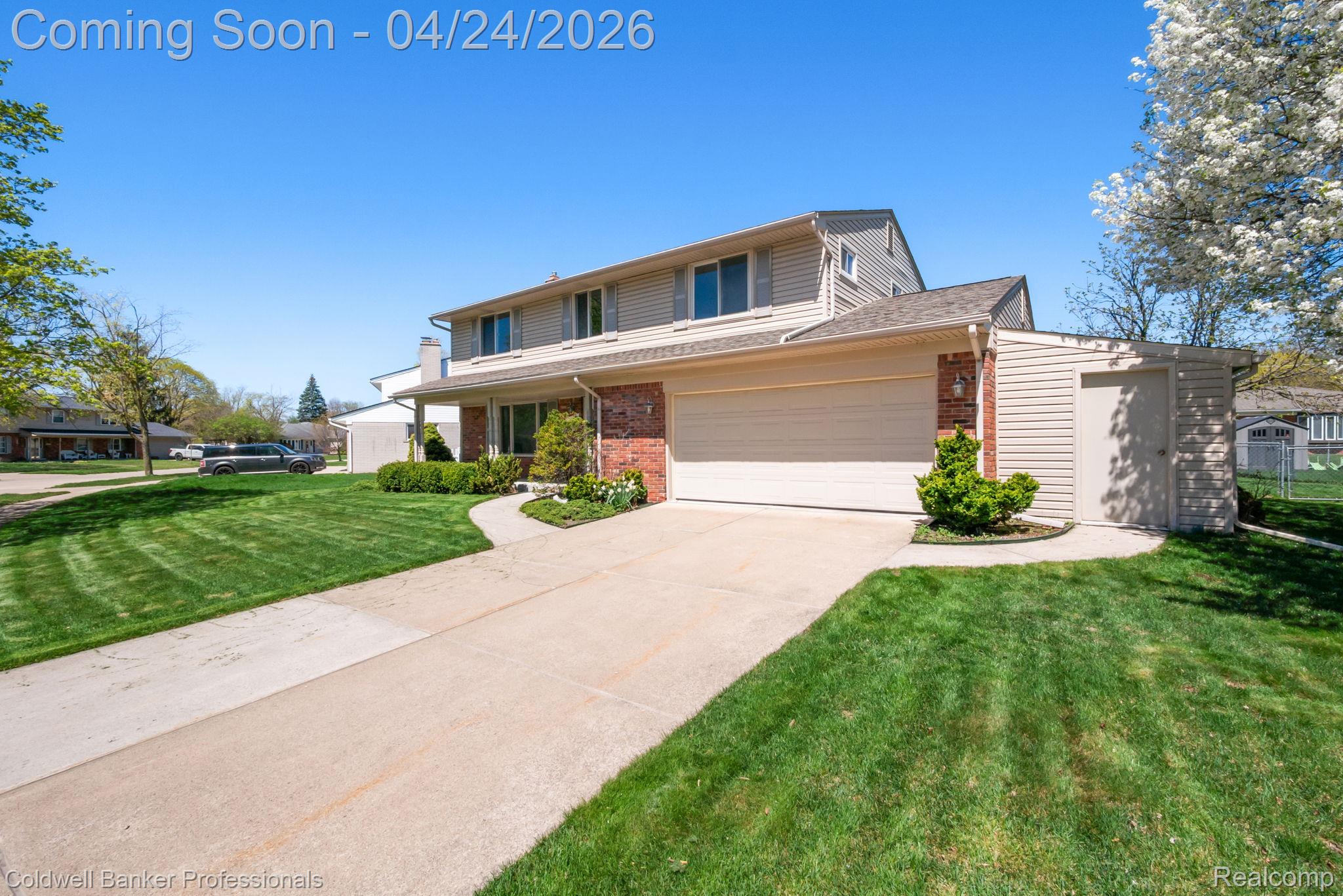 35624 Oakdale Street