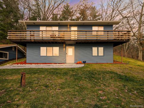 9900 S Big School Lot Lake Road Holly Township MI 48442