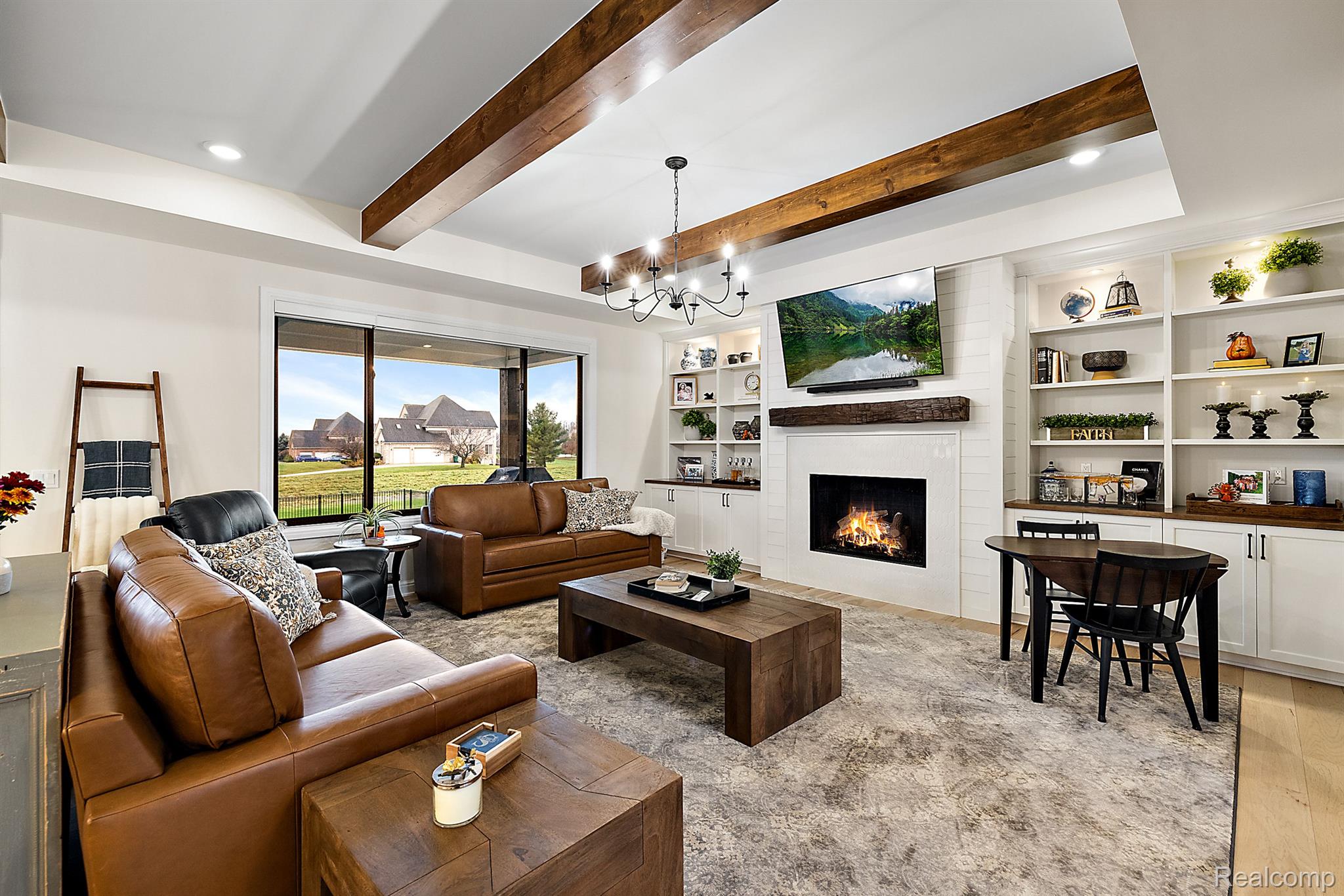 767 Pinery Boulevard