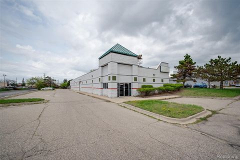 4359 Highland Road Waterford Charter Township MI 48328