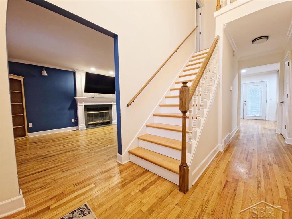 1702 Plymouth Street