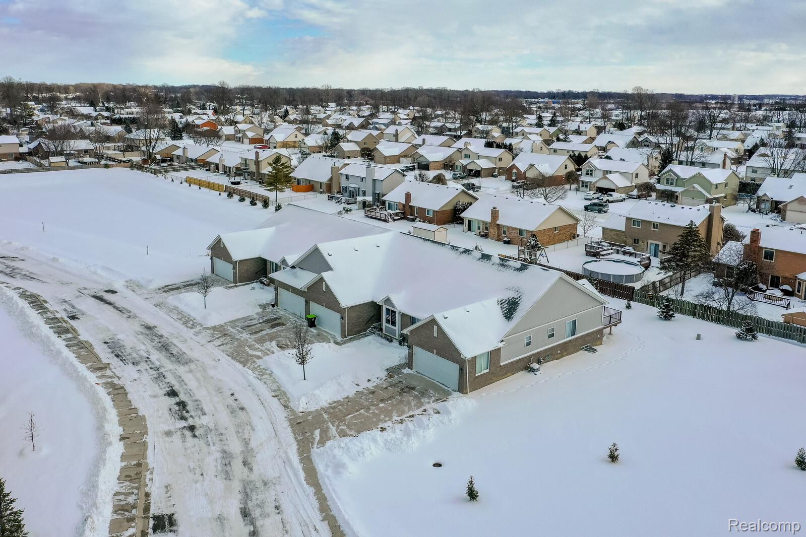 26136 Juliagrove Lane