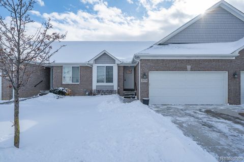 26136 Juliagrove Lane Chesterfield Township MI 48051