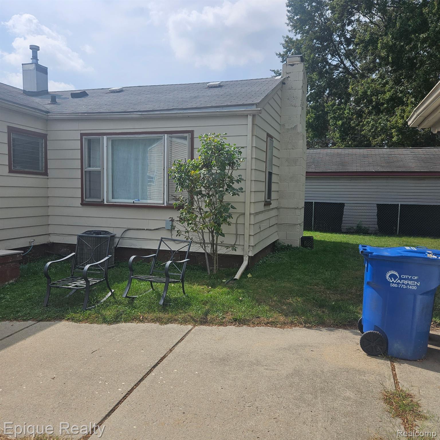 14337 Leonard Avenue