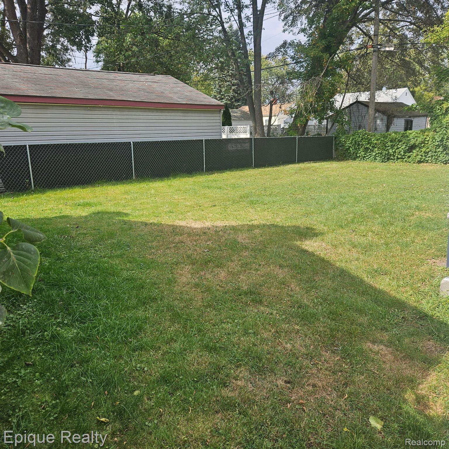 14337 Leonard Avenue