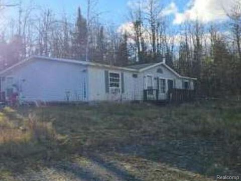 19960 M 32 S Rust Township MI 49746