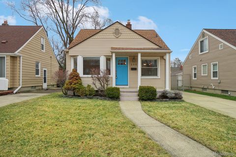 233 Linden Avenue Royal Oak City MI 48073