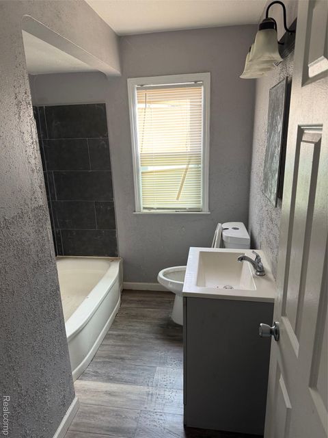 Tiny photo for 20068 Lindsay Street, Detroit City, MI 48235 (MLS # 20261020368)