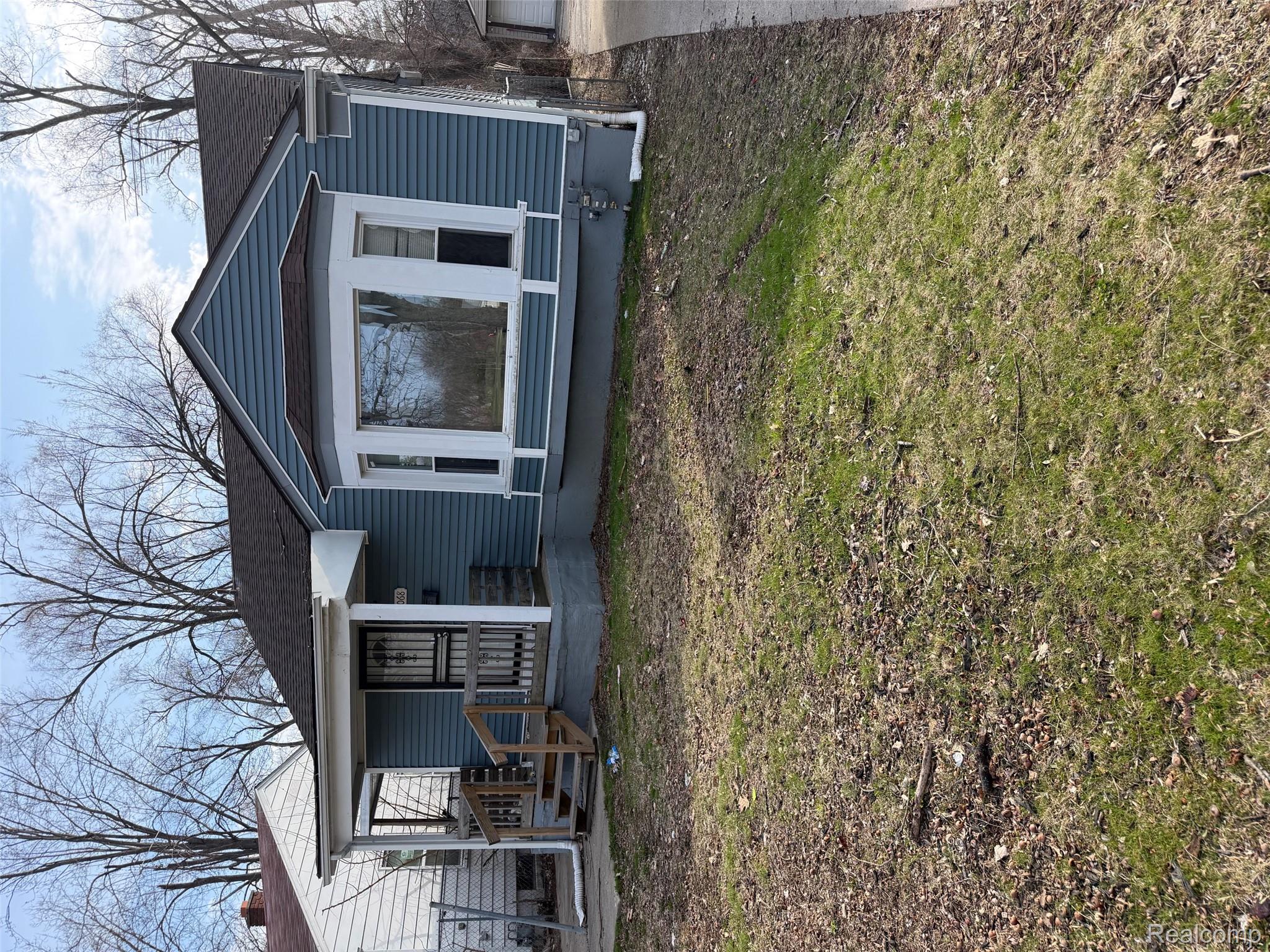 20068 Lindsay Street