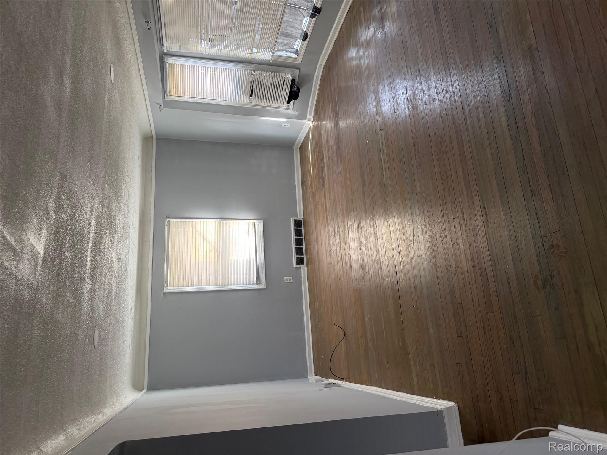 20068 Lindsay Street