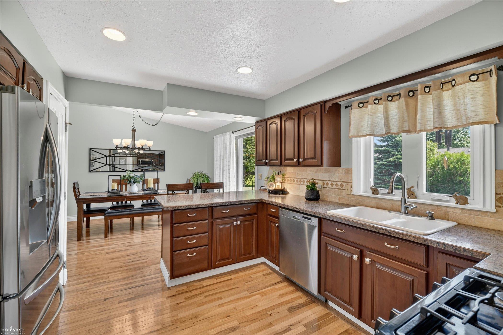 1012 Wood Court