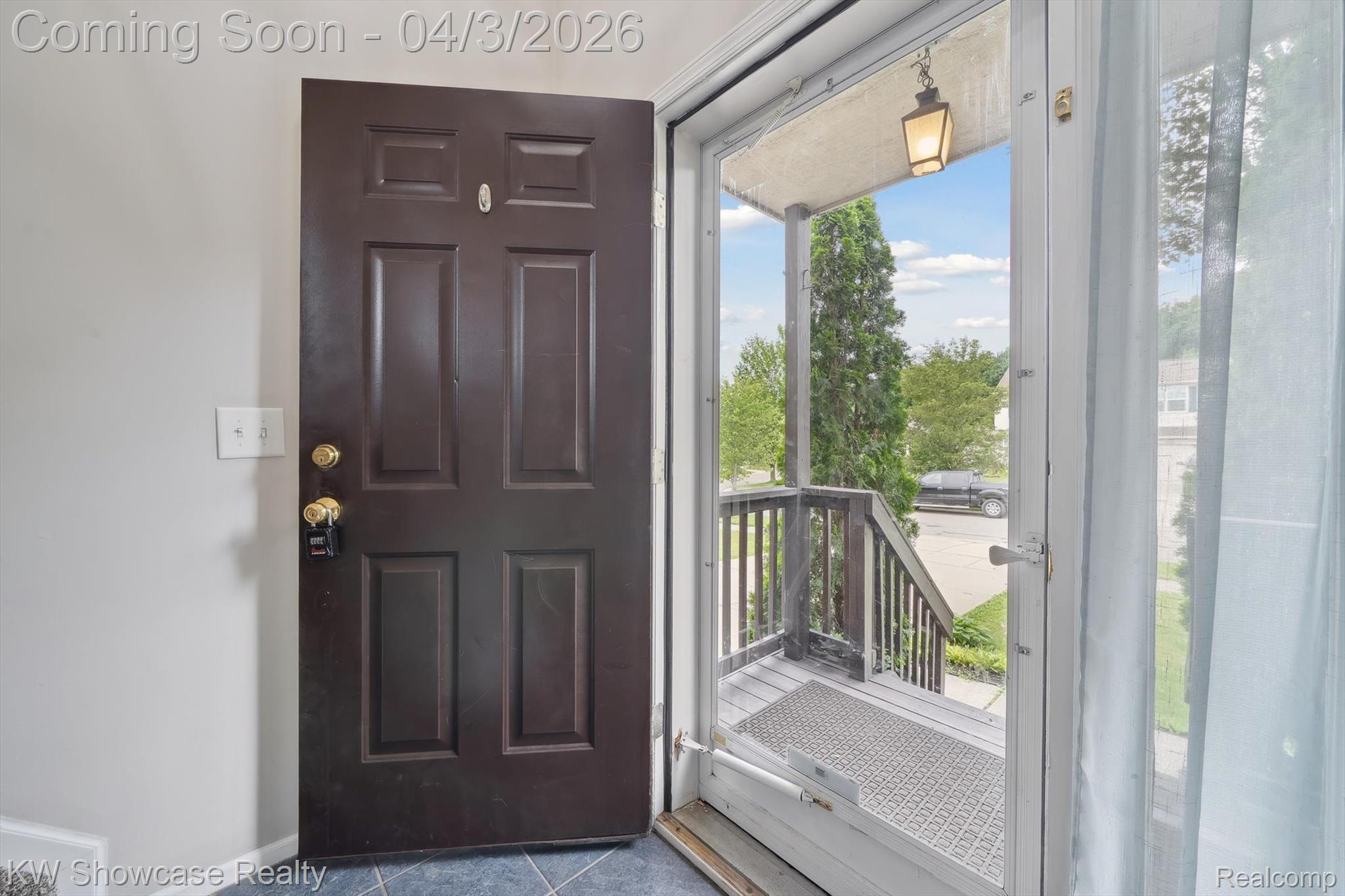 2738 Birchwood Drive