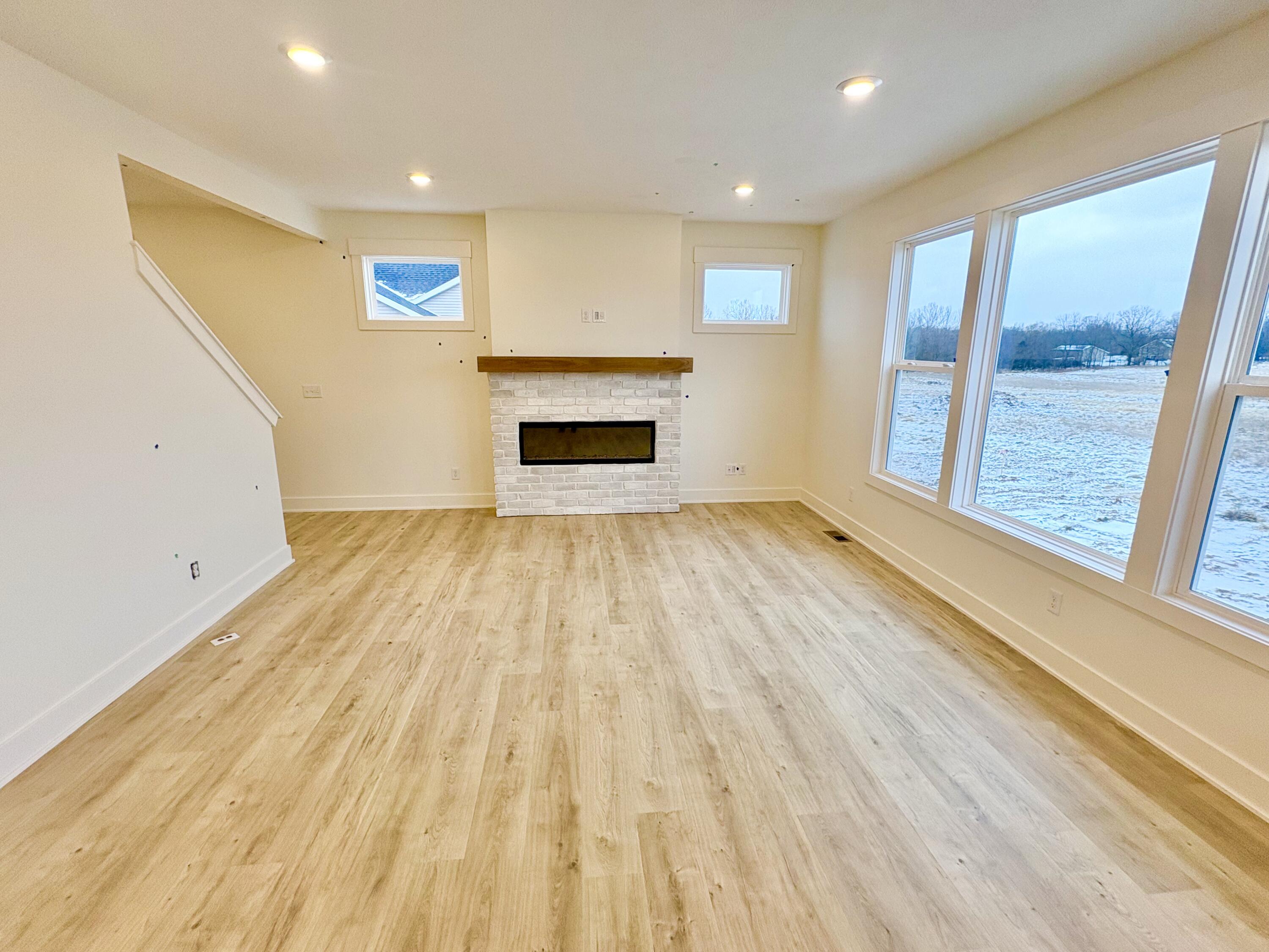 7105 Kettle Dale Avenue SE