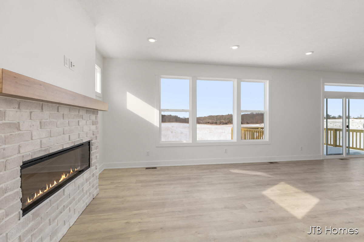 7105 Kettle Dale Avenue SE