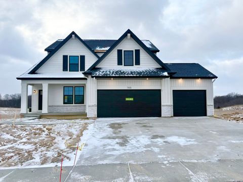 7105 Kettle Dale Avenue SE Caledonia Township MI 49302