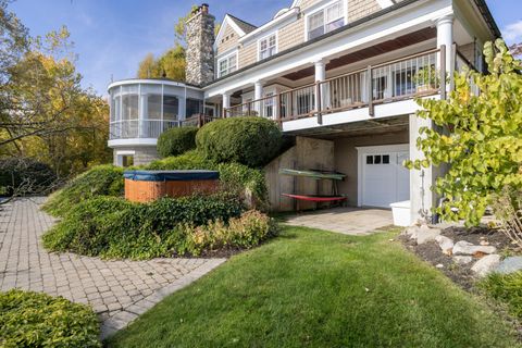 listing image 90