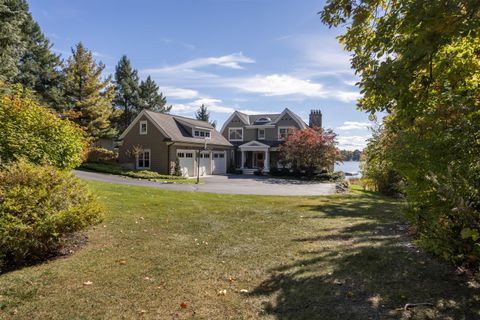 listing image 93