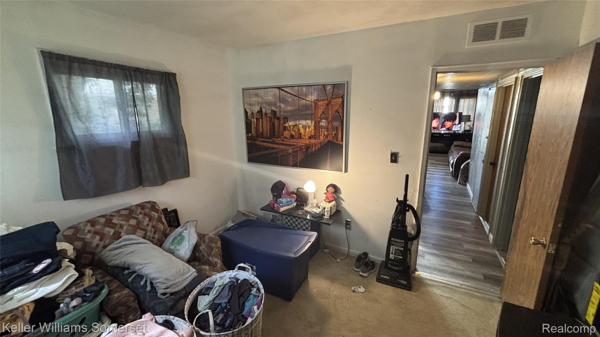 27017 Florence Street