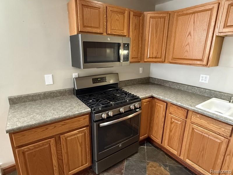 1611 Cass Lake Road