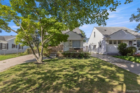 Photo of 3617 Linwood Avenue, Royal Oak City, MI 48073 (MLS # 20261076165)