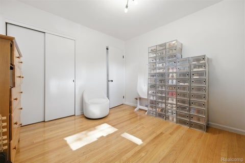 Tiny photo for 21840 Kenosha Street, Oak Park City, MI 48237 (MLS # 20261085132)