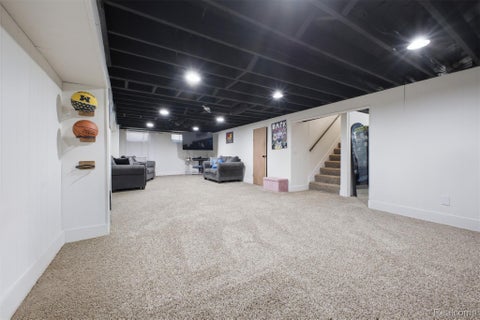 Tiny photo for 21840 Kenosha Street, Oak Park City, MI 48237 (MLS # 20261085132)