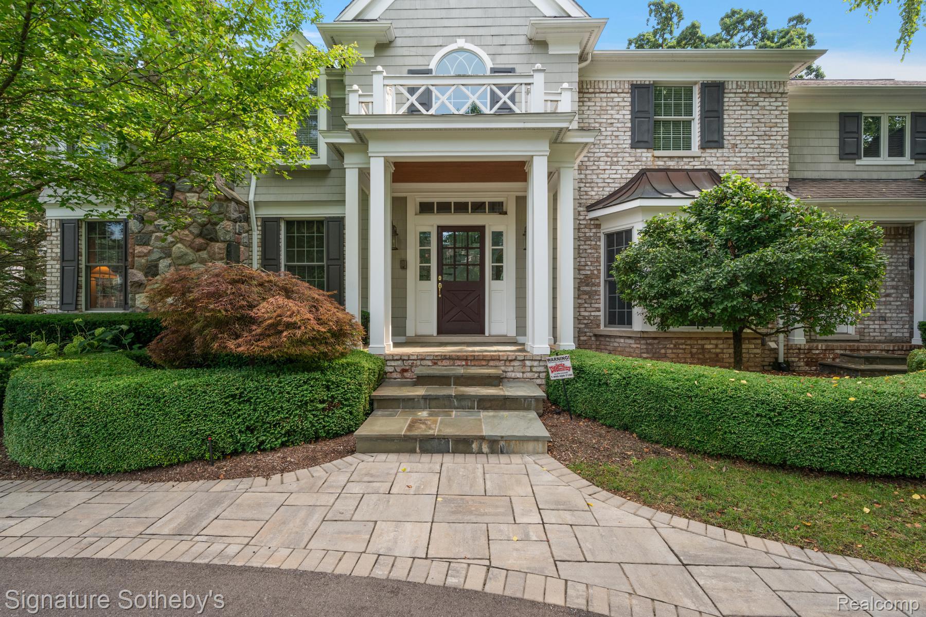 937 MITCHELL Court