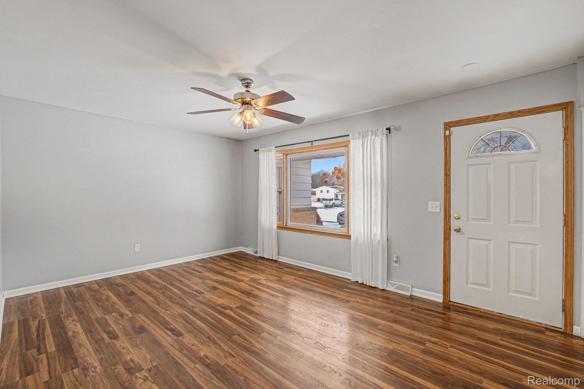 4362 Meadowlark Drive