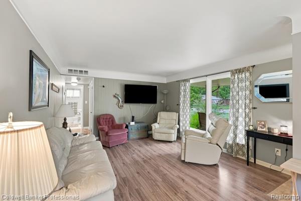 25261 Kildare Street