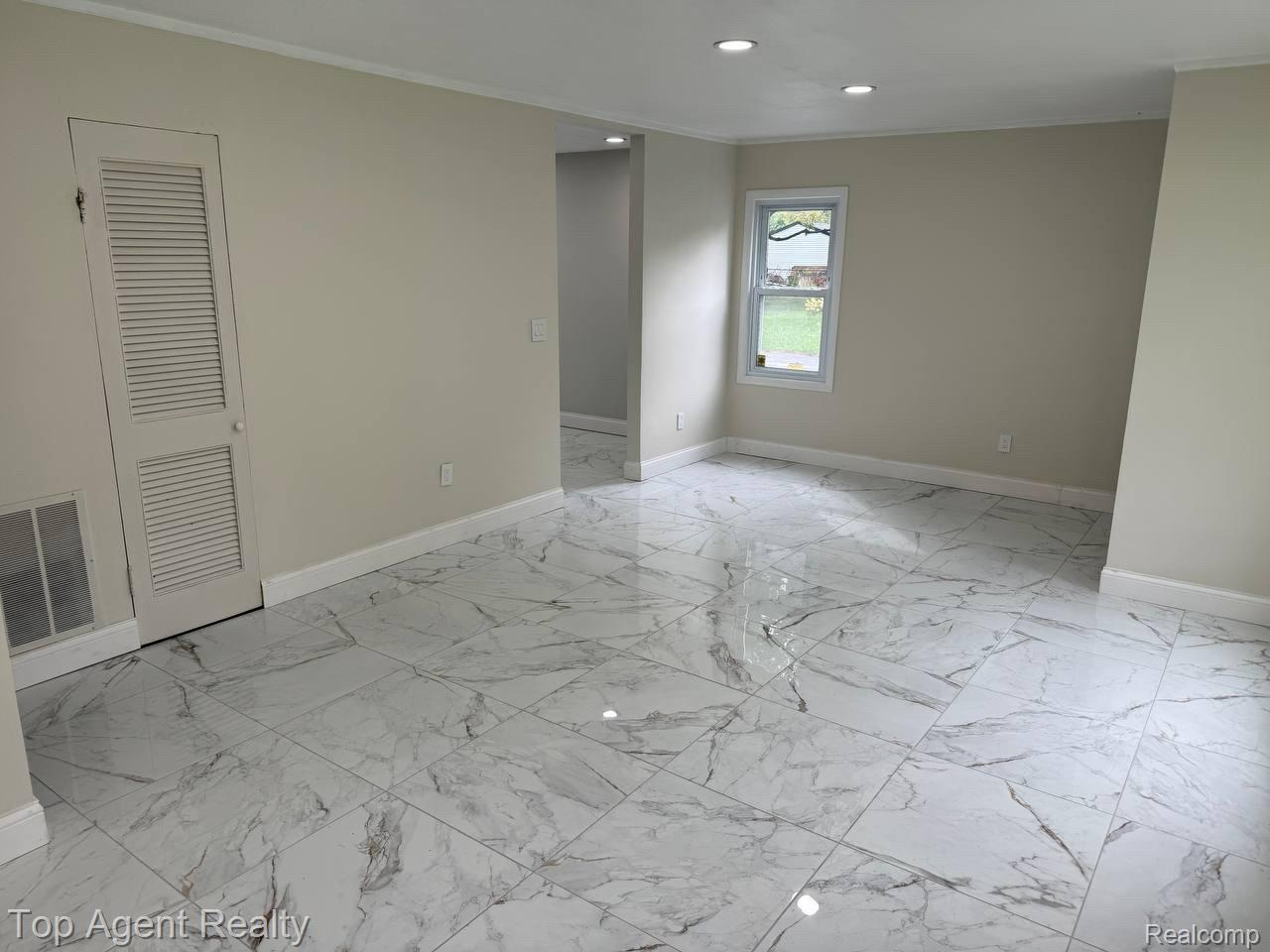 2848 Edna Jane Drive
